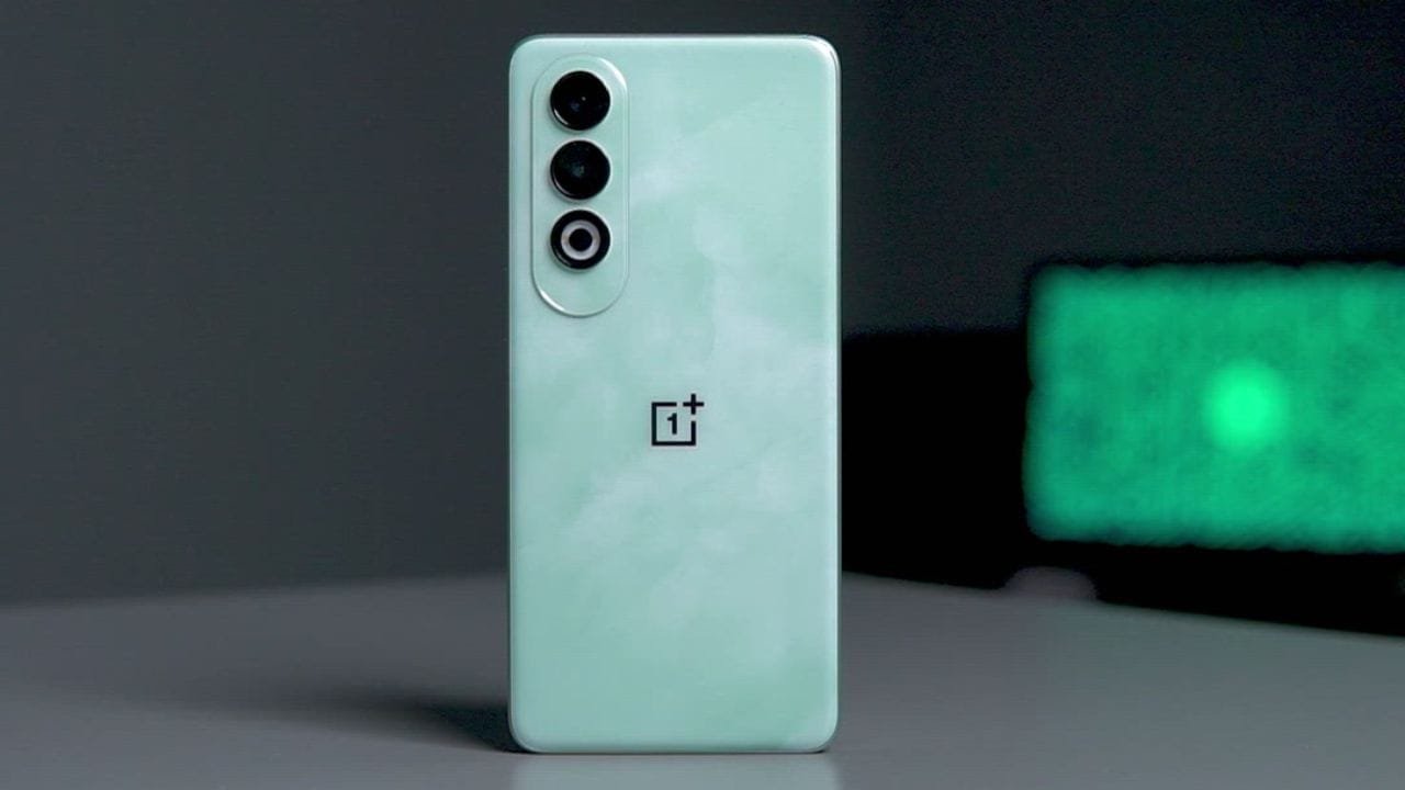 HD कैमरा के साथ पेश है OnePlus का धांसू स्मार्टफोन! कम कीमत में गजब के फीचर्स