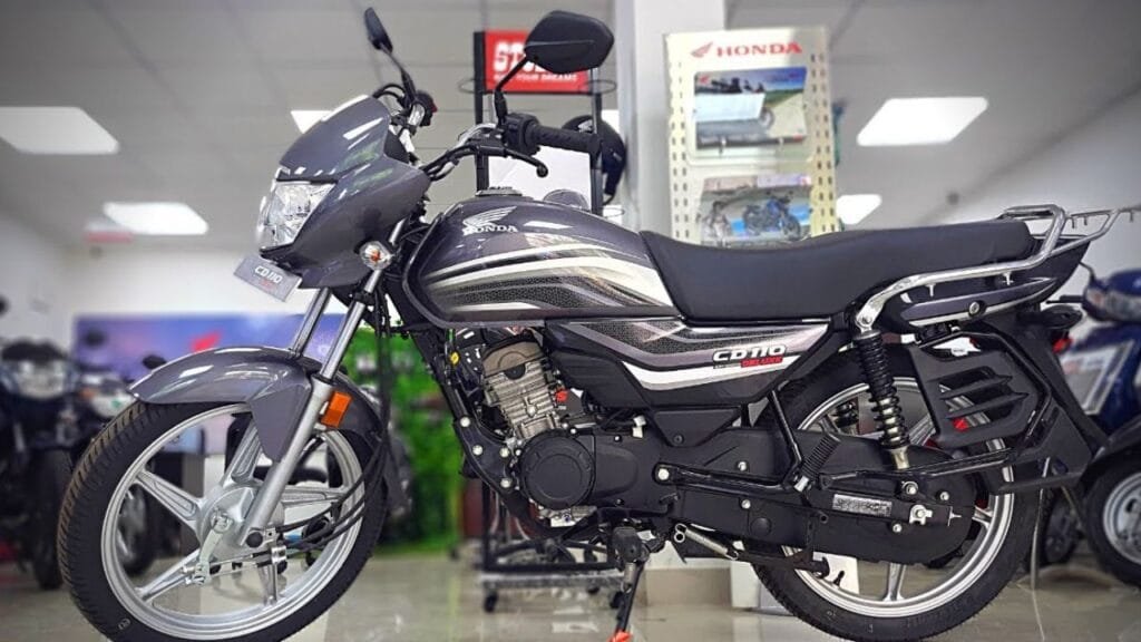 किफायत और कम्फर्ट का पूरा पैकेज है Honda की ये बाइक! पैसा वसूल माइलेज वो भी मात्र ₹73,478 में...