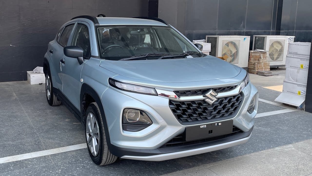 28km/kg माइलेज और एडवांस फीचर्स के साथ पेश है Maruti Fronx CNG, जाने कितनी है कीमत?