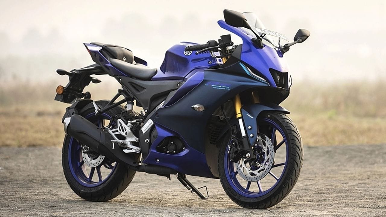 Yamaha ने दी KTM को मात! लांच की स्पोर्टी लुक और दमदार फीचर्स वाली धांसू बाइक, देखे कीमत