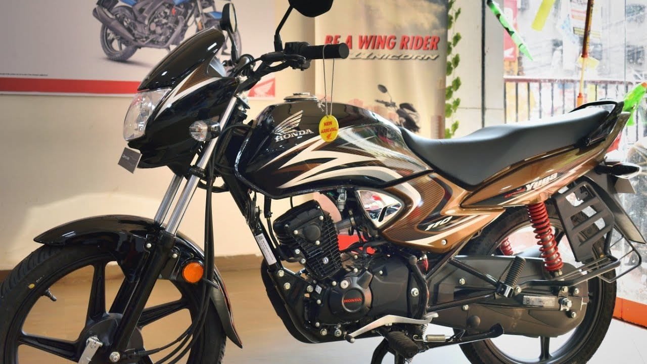 Splendor को चारो खाने चित कर रही Honda की ये शानदार बाइक! मात्र ₹57,457 में देती है 80 का माइलेज