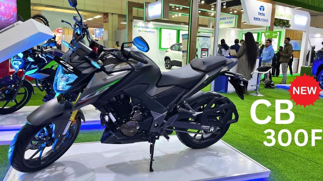 भारत की पहली 300cc वाली फ्लेक्स-फ्यूल बाइक Honda ने की लांच! कीमत बस इतनी सी...