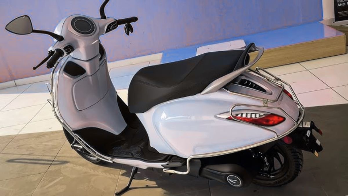 कम बजट में Ola को गंडला देगी Bajaj की प्राइम स्कूटर दमदार बैटरी और धाकड़ रेंज करेगी खुश