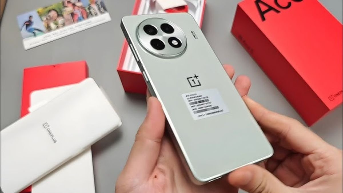 डिजिटल दुनिया पर हुकुम ज़माने आया Oneplus का राजशाही स्मार्टफोन कम कीमत में ढेरो फीचर्स