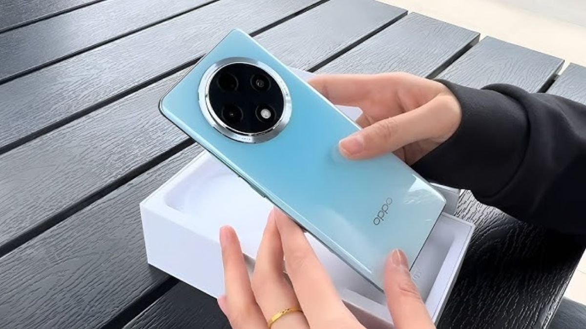 DSLR जैसा कैमरा और तगड़ी परफॉर्मेंस के साथ झंडे गाड़ने आया Oppo का शानदार स्मार्टफोन देखे कीमत