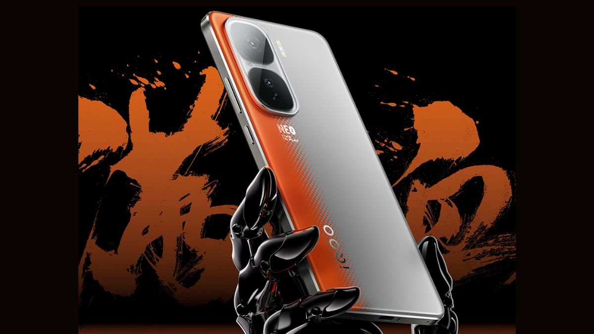 6,800mAh की धमाकेदार बैटरी के साथ 30 मिनट में फुल चार्ज होगा iQOO का कंटाप फ़ोन देखे डिटेल