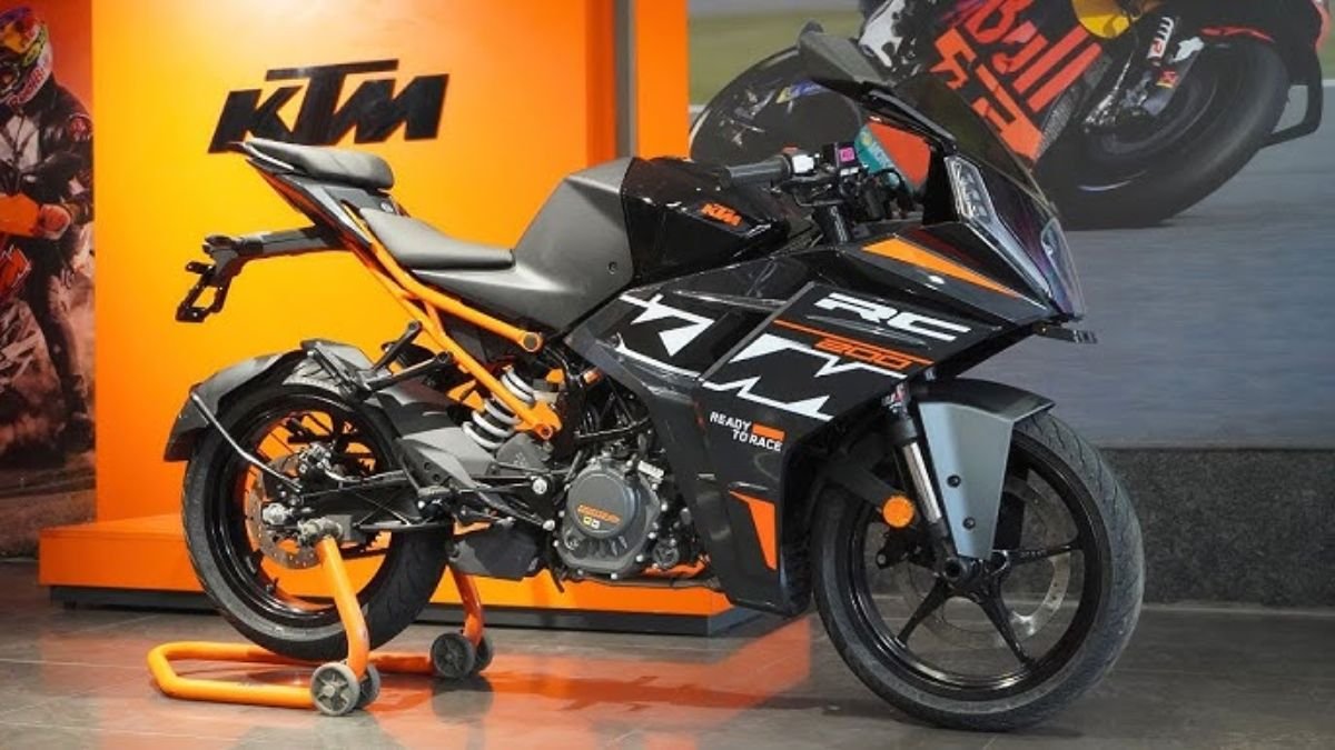 पहाड़ो पर अपना जलवा दिखाने आयी KTM RC 200 दबंग साउंड और जबरदस्त लुक देखे कीमत