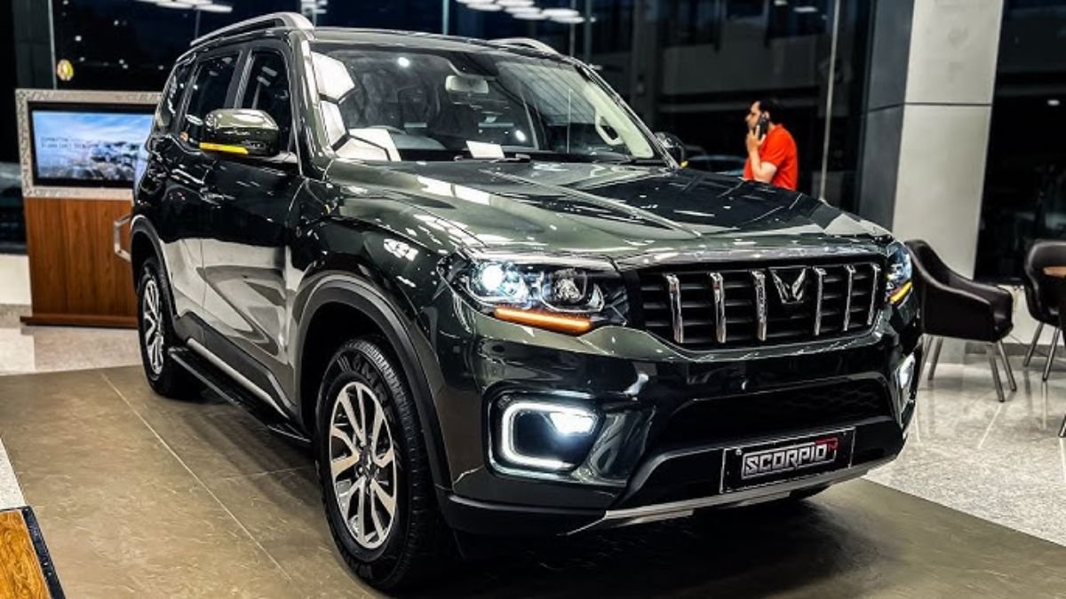कीचड़ हो या पहाड़ मक्खन जैसी चलेगी Mahindra की चमचमाती Suv डेशिंग लुक के साथ लग्जरी फीचर्स